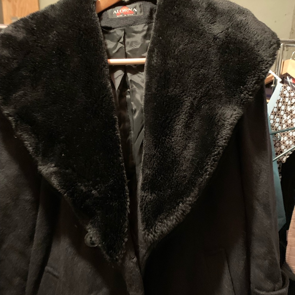 Beautiful heavy hooded full length winter coat